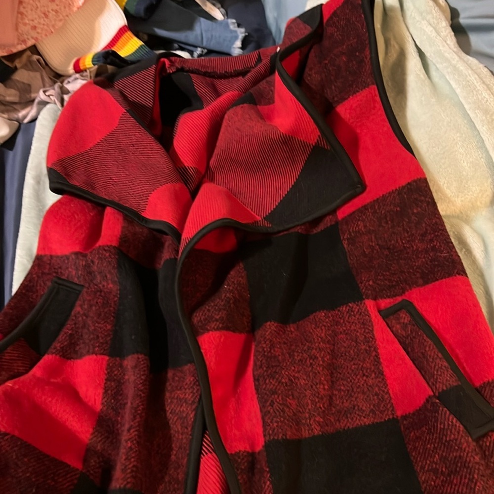 Sleeves flannel vest